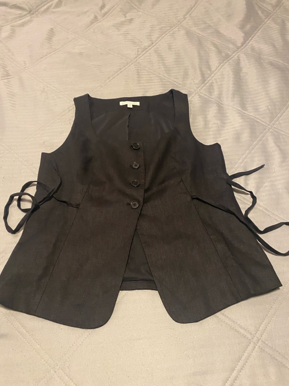 Banana Republic NWOT Black Linen Button-Front Vest with Side Ties Size 12